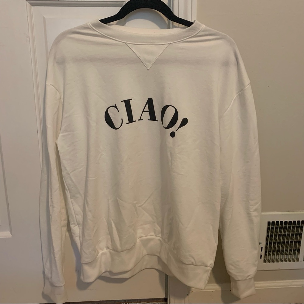 White CIAO sweatshirt!